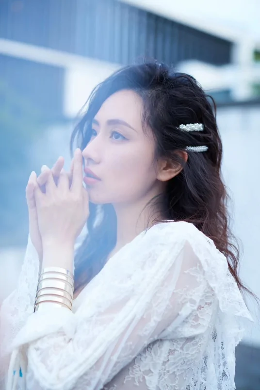 How Many Decades Do I Have Left有多少个十年(You Duo Shao Ge Shi Nian) Love Under The Moon OST By Sara Liu Xijun刘惜君